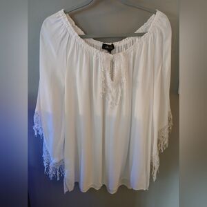 Melissa Paige white boho elastic collar blouse w/ fringe neckline & sleeves XL